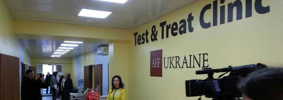 Image principale pour la nouvelle clinique d'AHF qui apporte une médecine de pointe à Odessa