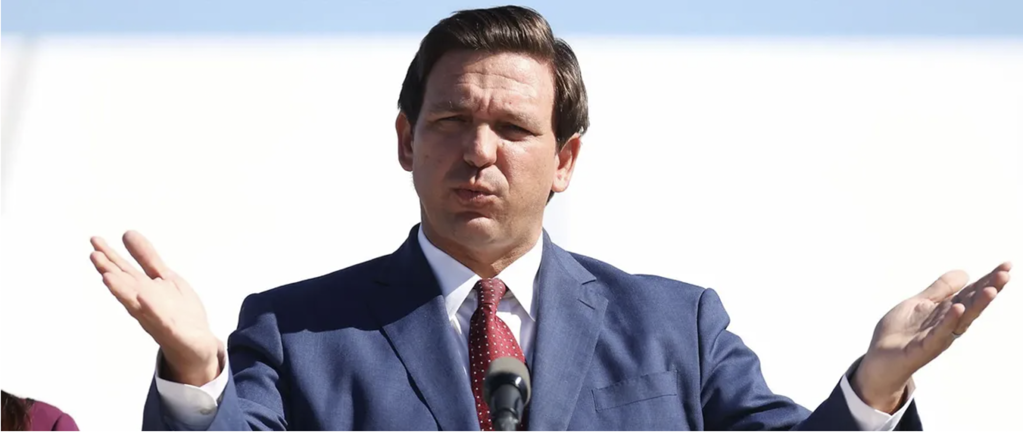 Imagen destacada para la viruela del mono: ¿Yo preocuparme? – ¡DeSantis vuelve a fallarle a Florida!
