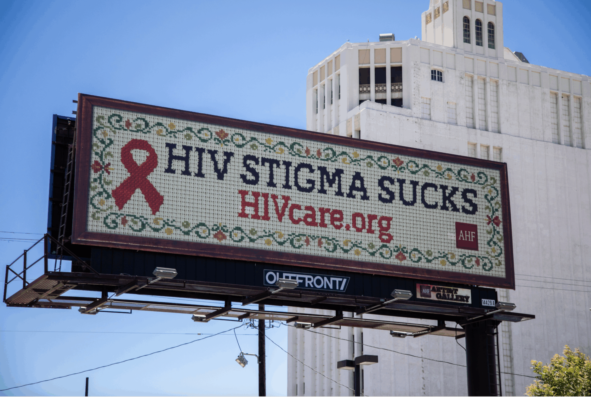Titelbild für die Homespun AHF-Werbekampagnen: HIV-Stigmatisierung und Tests auf sexuell übertragbare Krankheiten